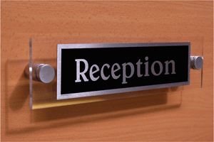DV1072: reception - sign