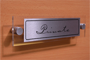 DV800: private - door sign