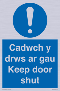 MA15278: Cadwch y drws ar gau Keep door shut