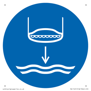 ML11451: Mandatory: Lower lifeboat to the water in launch sequence