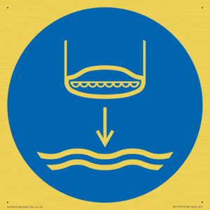 ML11451: Mandatory: Lower lifeboat to the water in launch sequence