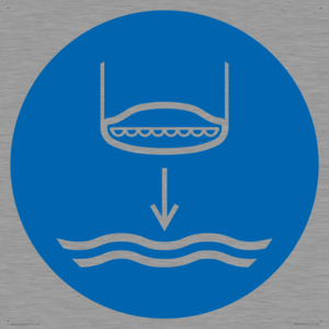 ML11451: Mandatory: Lower lifeboat to the water in launch sequence