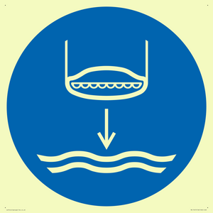 ML11451: Mandatory: Lower lifeboat to the water in launch sequence