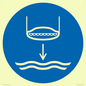 ML11451: Mandatory: Lower lifeboat to the water in launch sequence