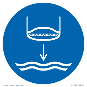ML11451: Mandatory: Lower lifeboat to the water in launch sequence