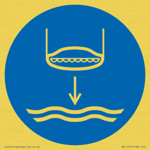 ML11451: Mandatory: Lower lifeboat to the water in launch sequence