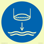 ML11451: Mandatory: Lower lifeboat to the water in launch sequence