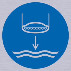 ML11451: Mandatory: Lower lifeboat to the water in launch sequence