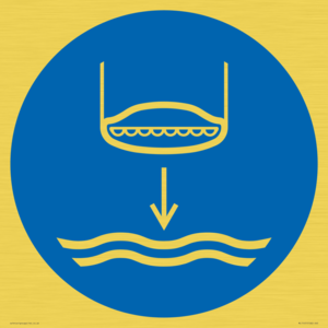 ML11451: Mandatory: Lower lifeboat to the water in launch sequence