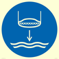 ML11451: Mandatory: Lower lifeboat to the water in launch sequence