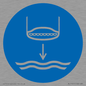 ML11451: Mandatory: Lower lifeboat to the water in launch sequence
