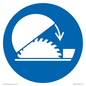 MM11433: Mandatory: Use table saw adjustable guard