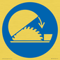 MM11433: Mandatory: Use table saw adjustable guard
