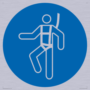 MP11410: Mandatory: Wear a safety harness