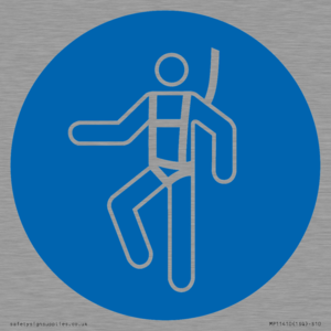 MP11410: Mandatory: Wear a safety harness