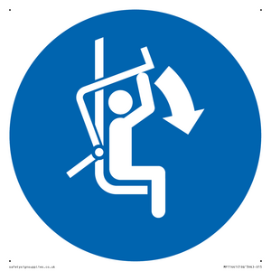 MP11441: Mandatory: Open safety bar of chairlift