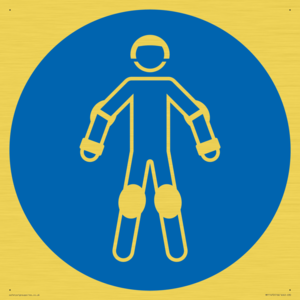 MP11472: Mandatory: Wear protective roller sport equipment