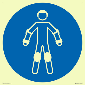 MP11472: Mandatory: Wear protective roller sport equipment