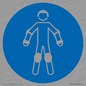 MP11472: Mandatory: Wear protective roller sport equipment