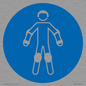 MP11472: Mandatory: Wear protective roller sport equipment