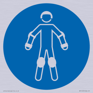 MP11472: Mandatory: Wear protective roller sport equipment