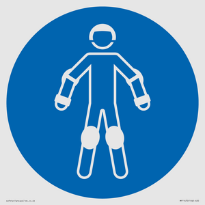 MP11472: Mandatory: Wear protective roller sport equipment