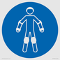 MP11472: Mandatory: Wear protective roller sport equipment
