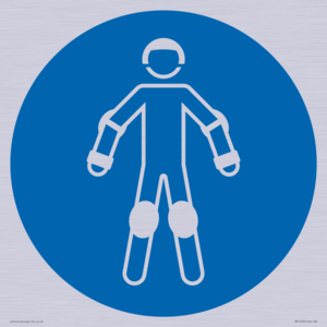 MP11472: Mandatory: Wear protective roller sport equipment