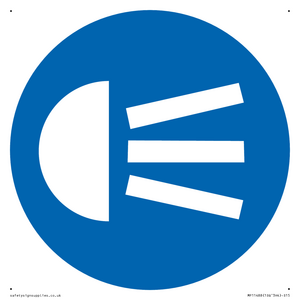 MP11488: Mandatory: Use navigation lights