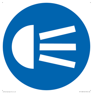 MP11488: Mandatory: Use navigation lights