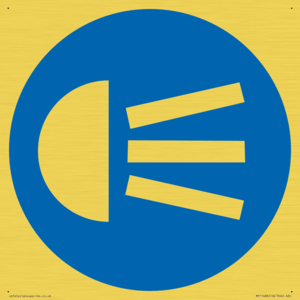 MP11488: Mandatory: Use navigation lights
