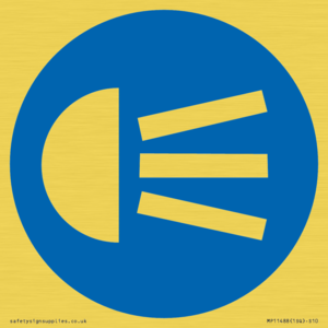 MP11488: Mandatory: Use navigation lights