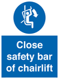 MP7517: Close safety bar of chairlift