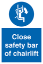 MP7517: Close safety bar of chairlift