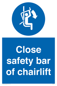 MP7517: Close safety bar of chairlift