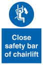 MP7517: Close safety bar of chairlift