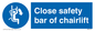MP7517: Close safety bar of chairlift