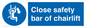 MP7517: Close safety bar of chairlift