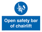 MP7518: Open safety bar of chairlift