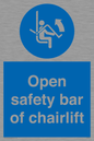 MP7518: Open safety bar of chairlift