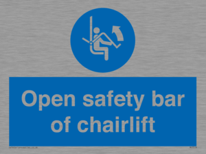 MP7518: Open safety bar of chairlift
