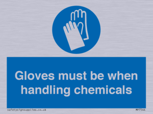 MP7544: Gloves must be when handling chemicals
