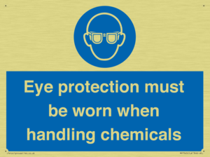 MP7545: Eye protection must be worn when handling chemicals