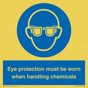 MP7545: Eye protection must be worn when handling chemicals