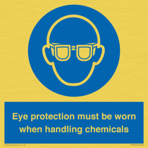 MP7545: Eye protection must be worn when handling chemicals