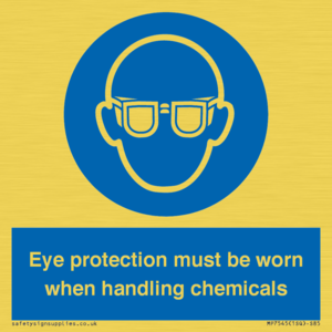 MP7545: Eye protection must be worn when handling chemicals