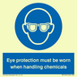MP7545: Eye protection must be worn when handling chemicals