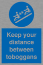 MP7548: Keep your distance between toboggans