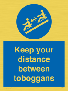 MP7548: Keep your distance between toboggans