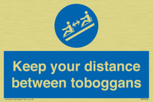 MP7548: Keep your distance between toboggans